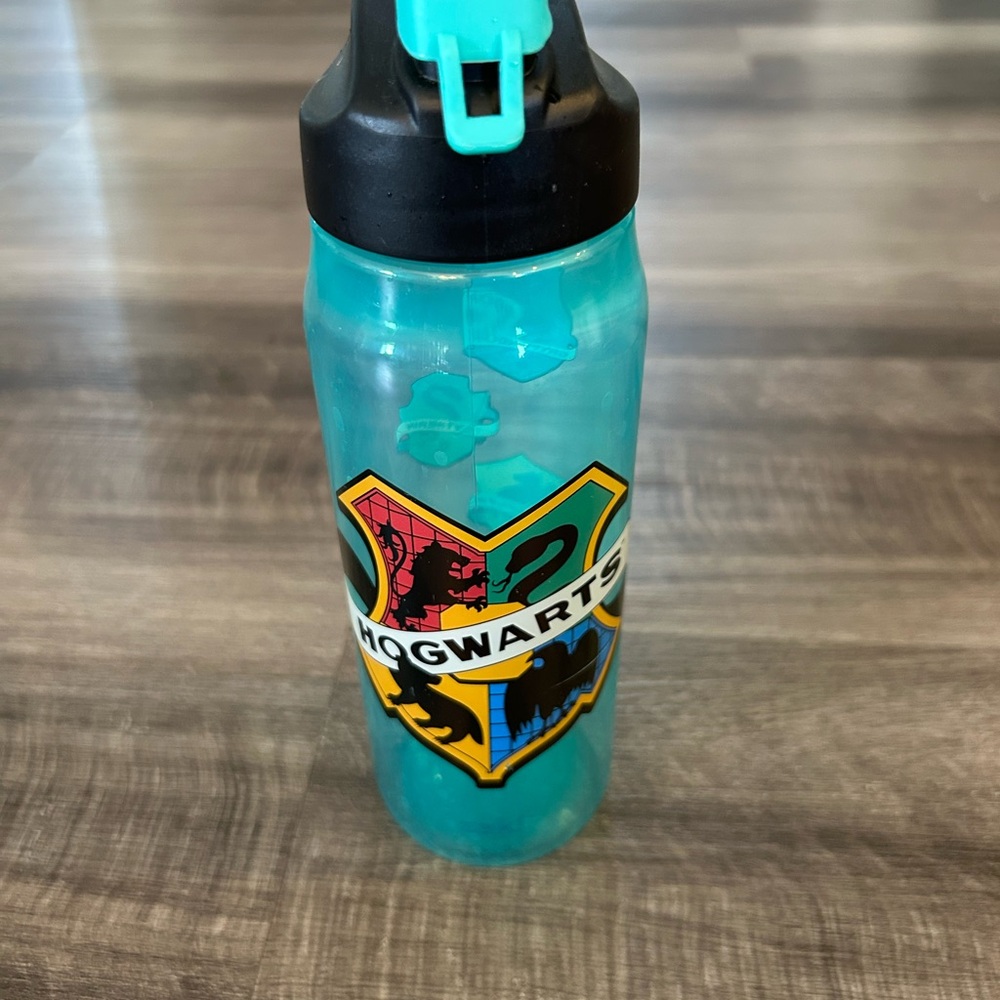Hogwarts Teal Water Bottle